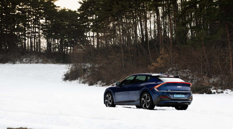 For the maximum winter range of an electric car, you want a car with this function